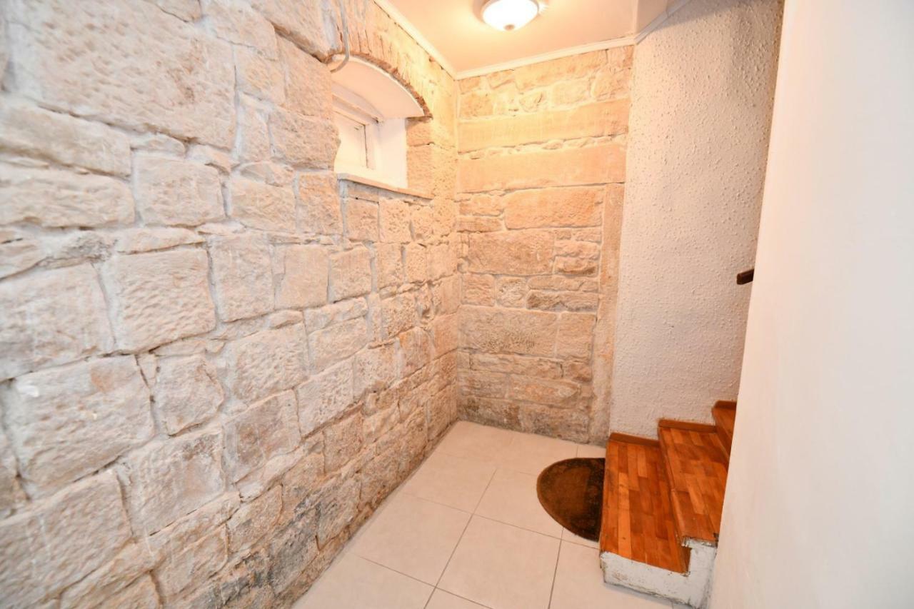 Apartment Cecilija Sinj Kültér fotó
